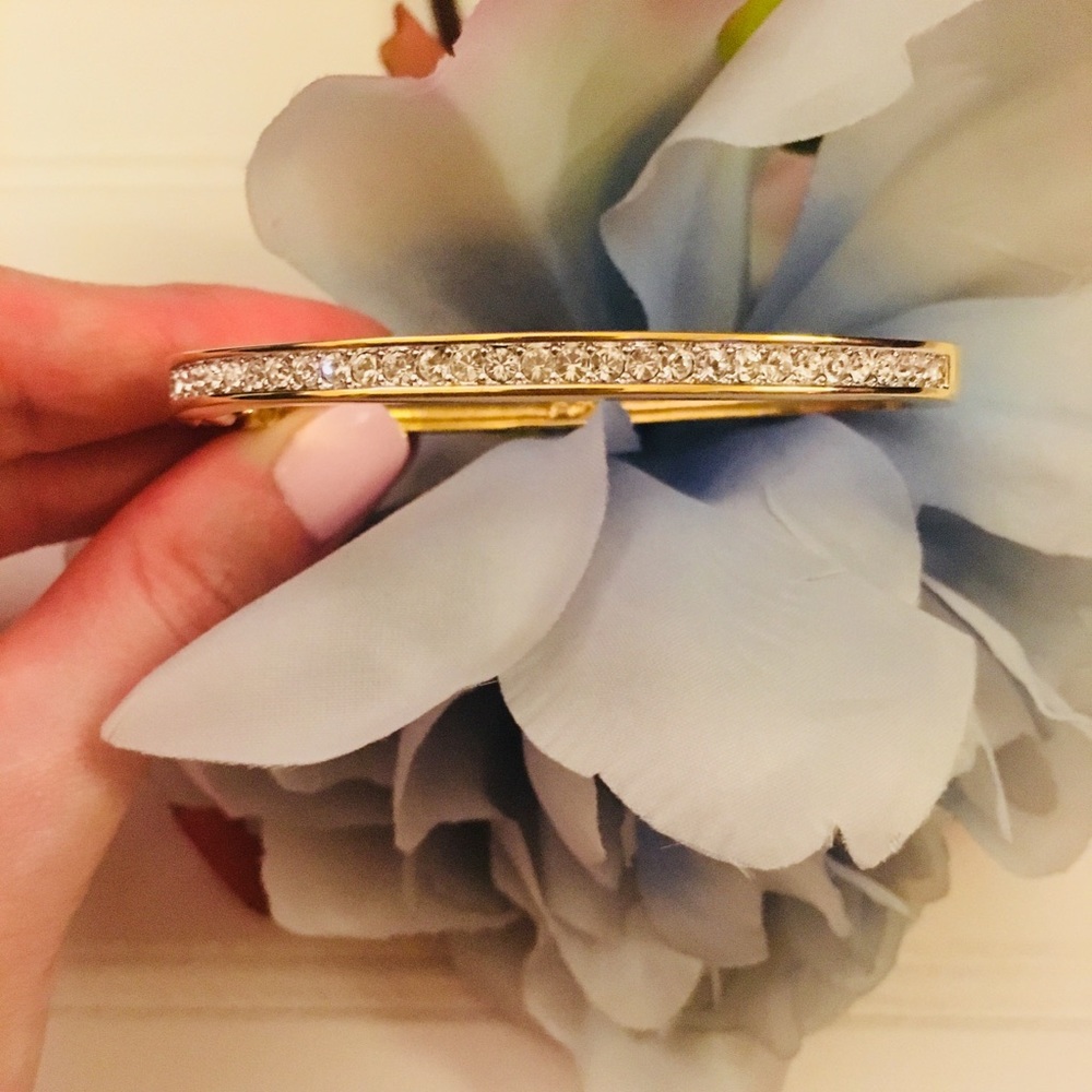 Swarovski Channel-Set Gold-Plated Bangle ❤️❤️